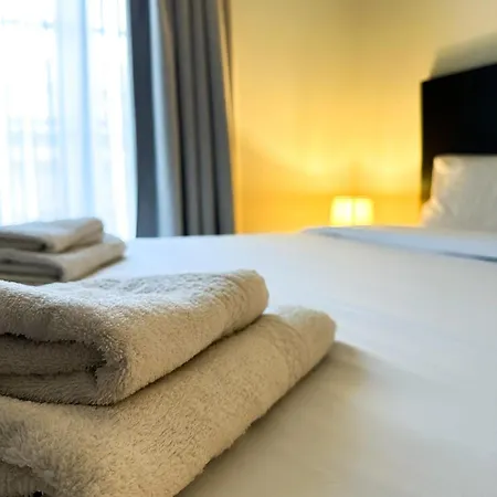 Bayview Seafront 5 Apartmán *