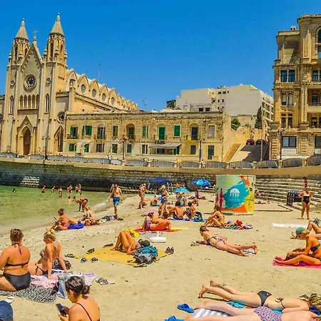 Bayview Seafront 5 公寓 *