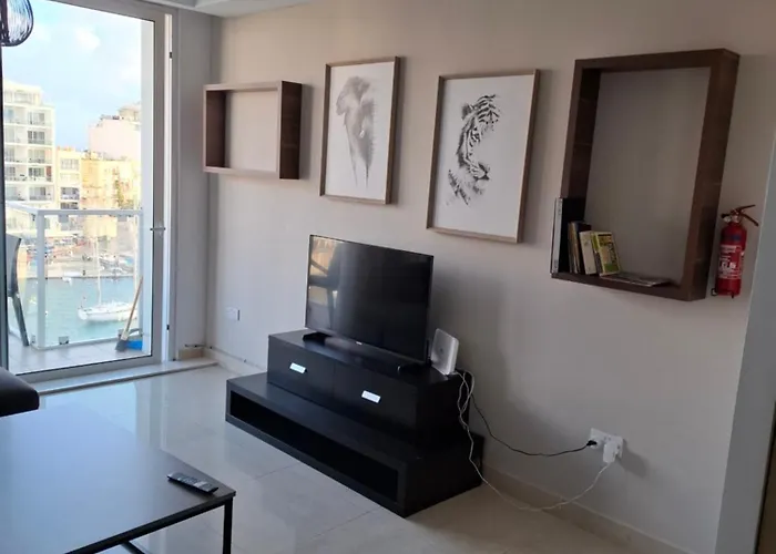 Bayview Seafront 5 Saint Julian's