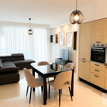 Apartment Bayview Seafront 5 *
