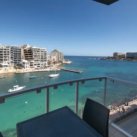 Bayview Seafront 5 Apartamento