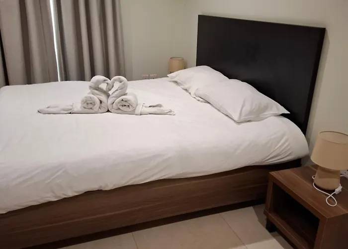 Bayview Seafront 5 *