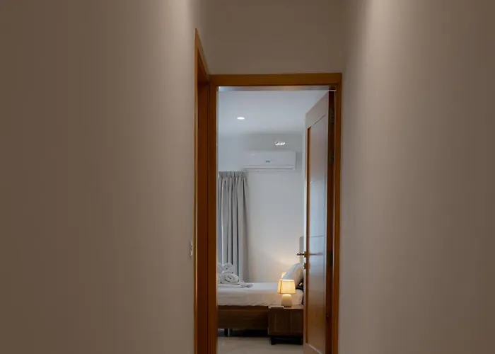 شقة Bayview Seafront 5 *